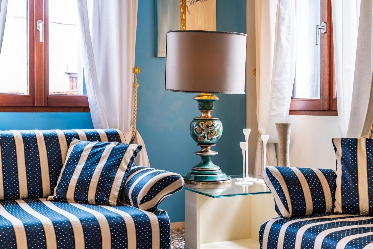 Friari Suite-Luxury Apt. Close To Rialto Bridge Venezia Esterno foto