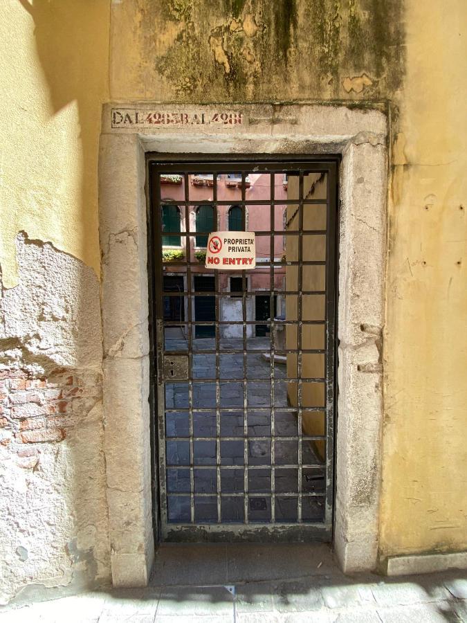 Friari Suite-Luxury Apt. Close To Rialto Bridge Venezia Esterno foto