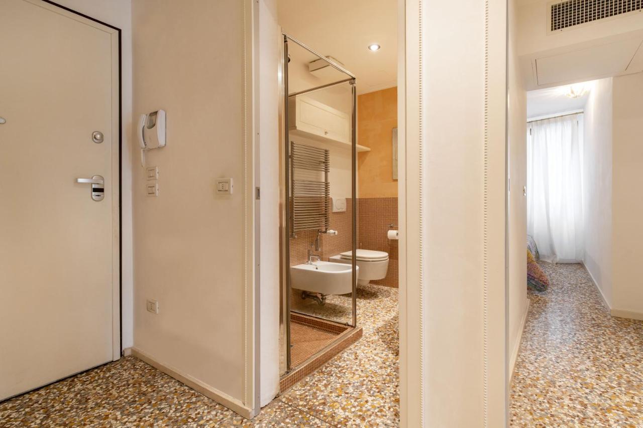 Friari Suite-Luxury Apt. Close To Rialto Bridge Venezia Esterno foto