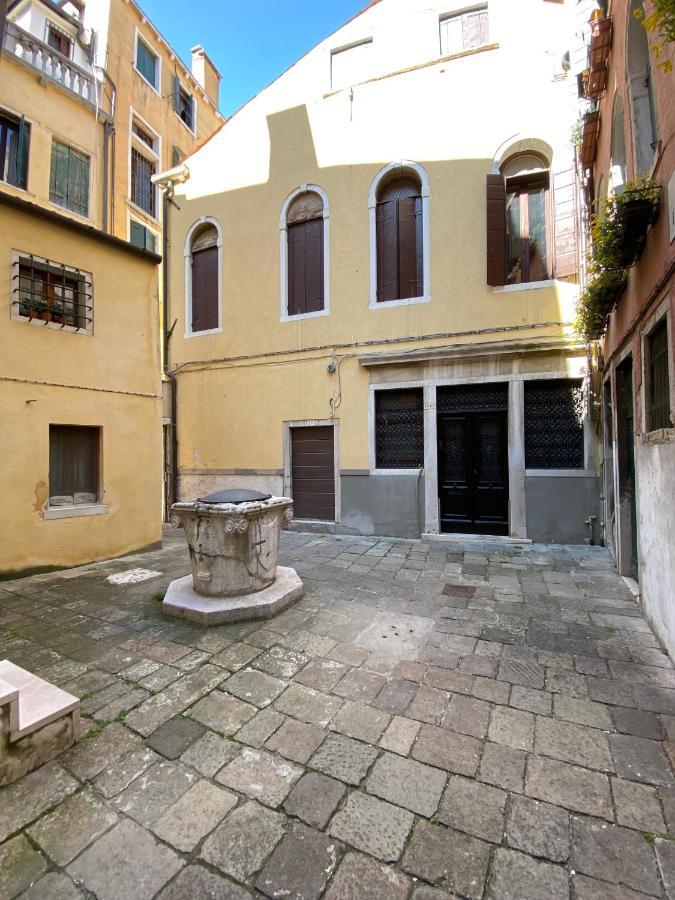 Friari Suite-Luxury Apt. Close To Rialto Bridge Venezia Esterno foto