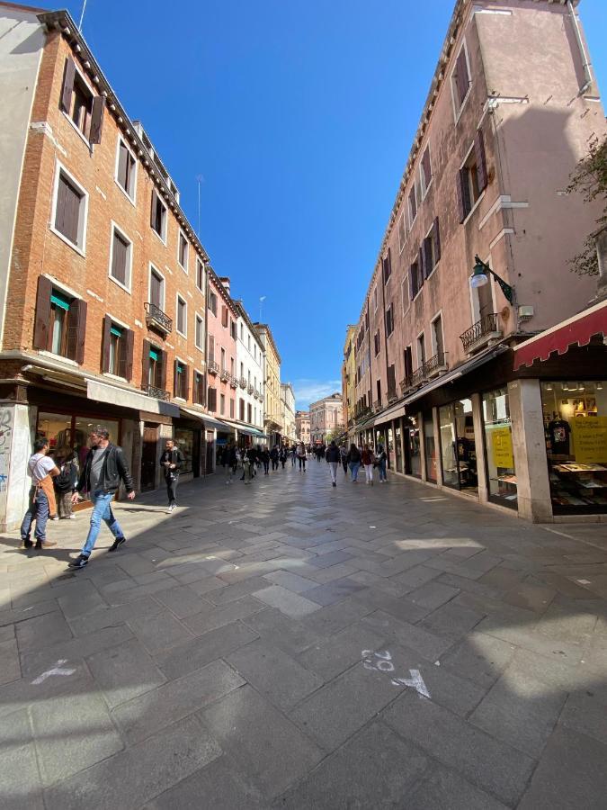 Friari Suite-Luxury Apt. Close To Rialto Bridge Venezia Esterno foto