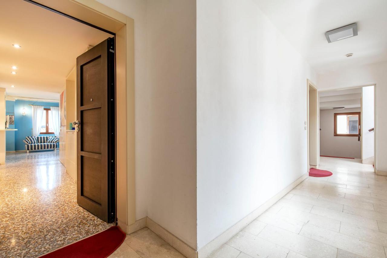 Friari Suite-Luxury Apt. Close To Rialto Bridge Venezia Esterno foto